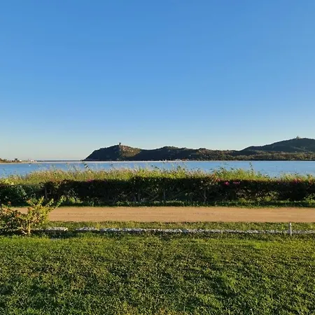 Laura, Fronte Piscina E Giardino Privato * 维拉西米乌斯